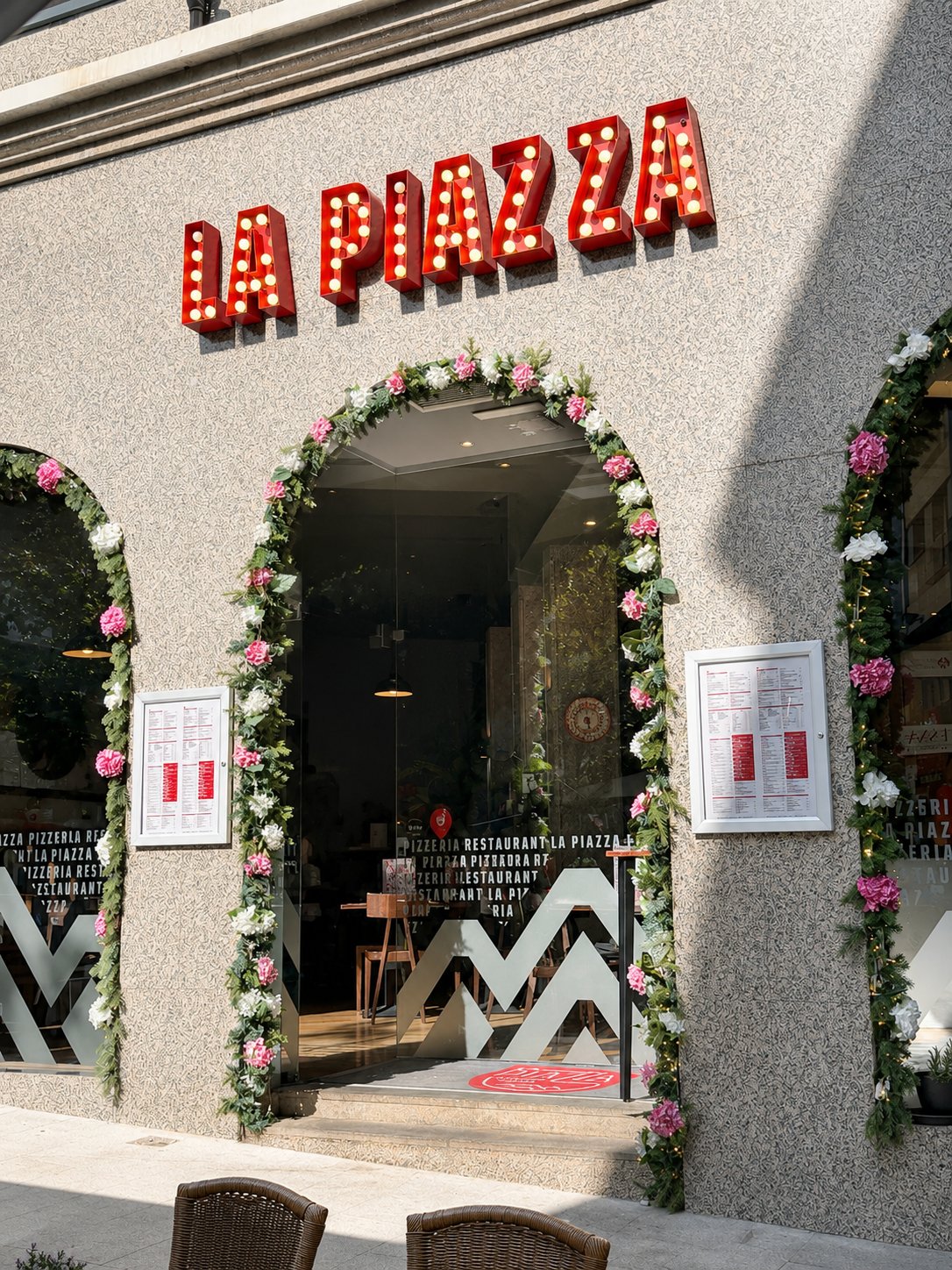 Entrada de La Piazza en Andorra la Vella